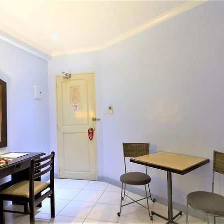 Zen Rooms Zapatera Cebu Екстер'єр фото