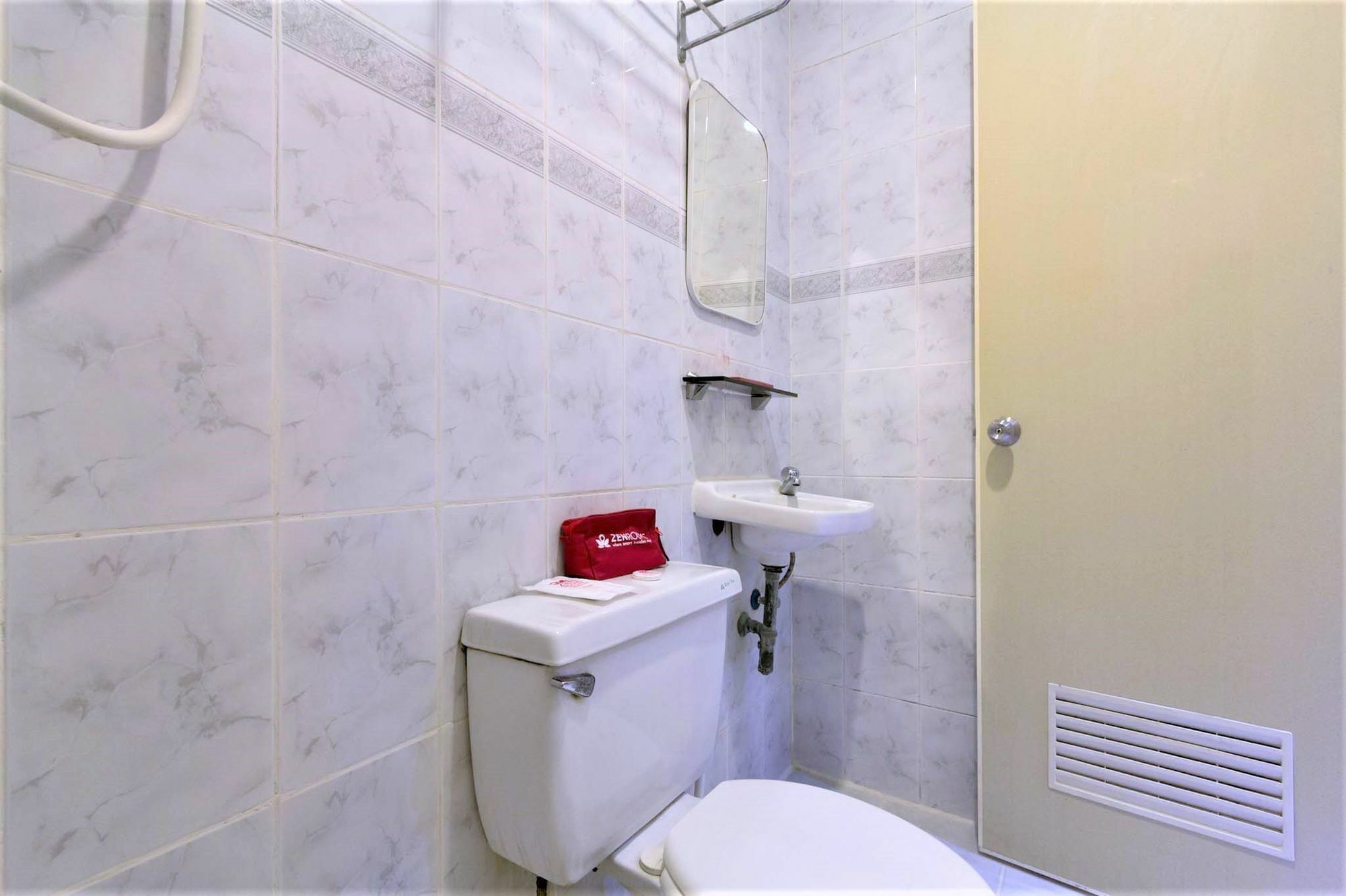 Zen Rooms Zapatera Cebu Екстер'єр фото